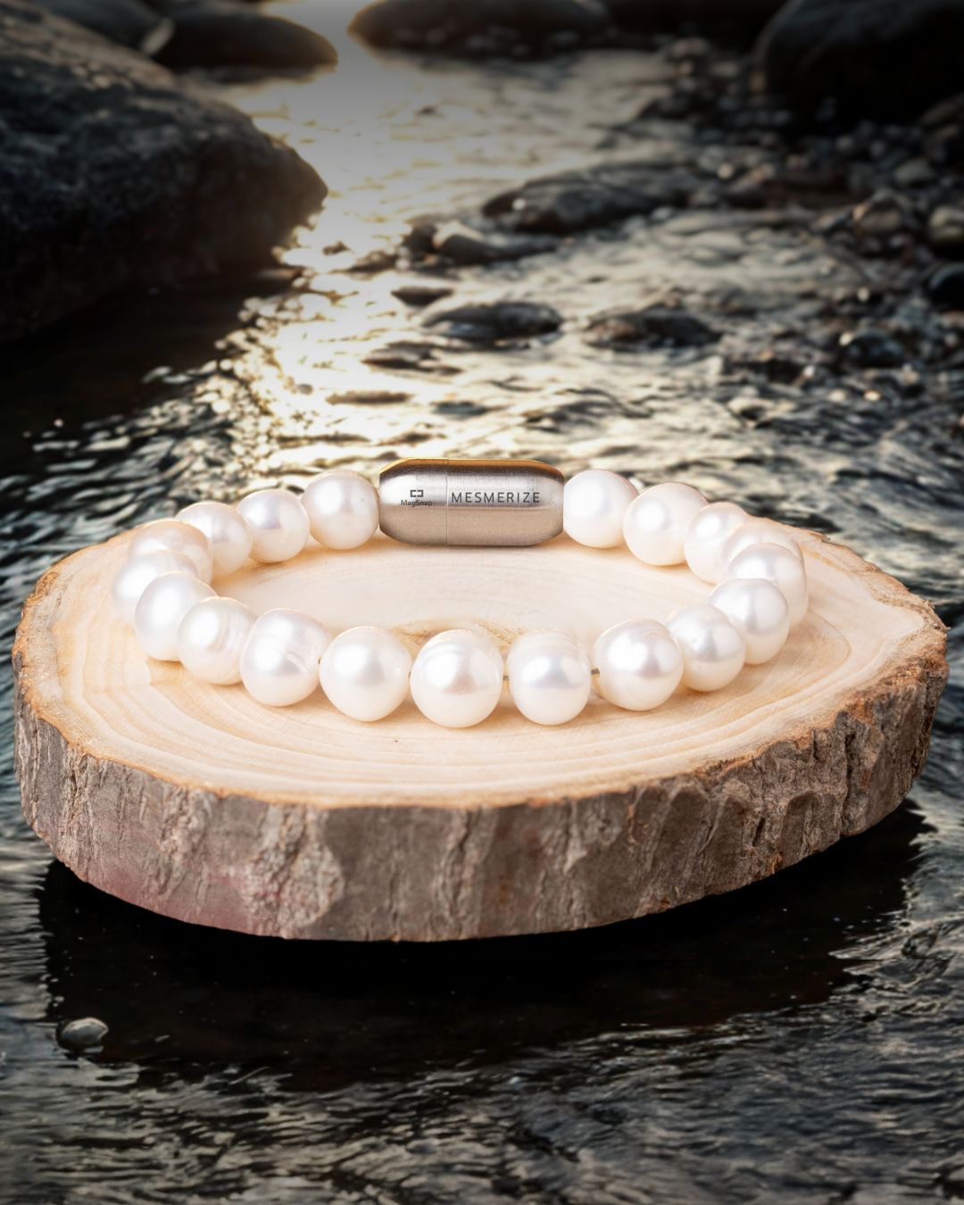 files/4x5_Luxury_Bracelet_Single_Ads_2_6d18126b-ba4a-4eca-a236-8d9b2894aa5a.jpg