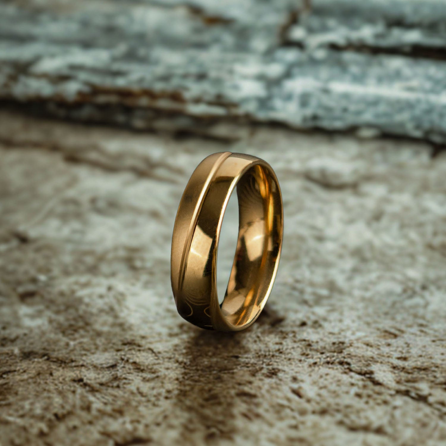 Cinder Band Ring Gold