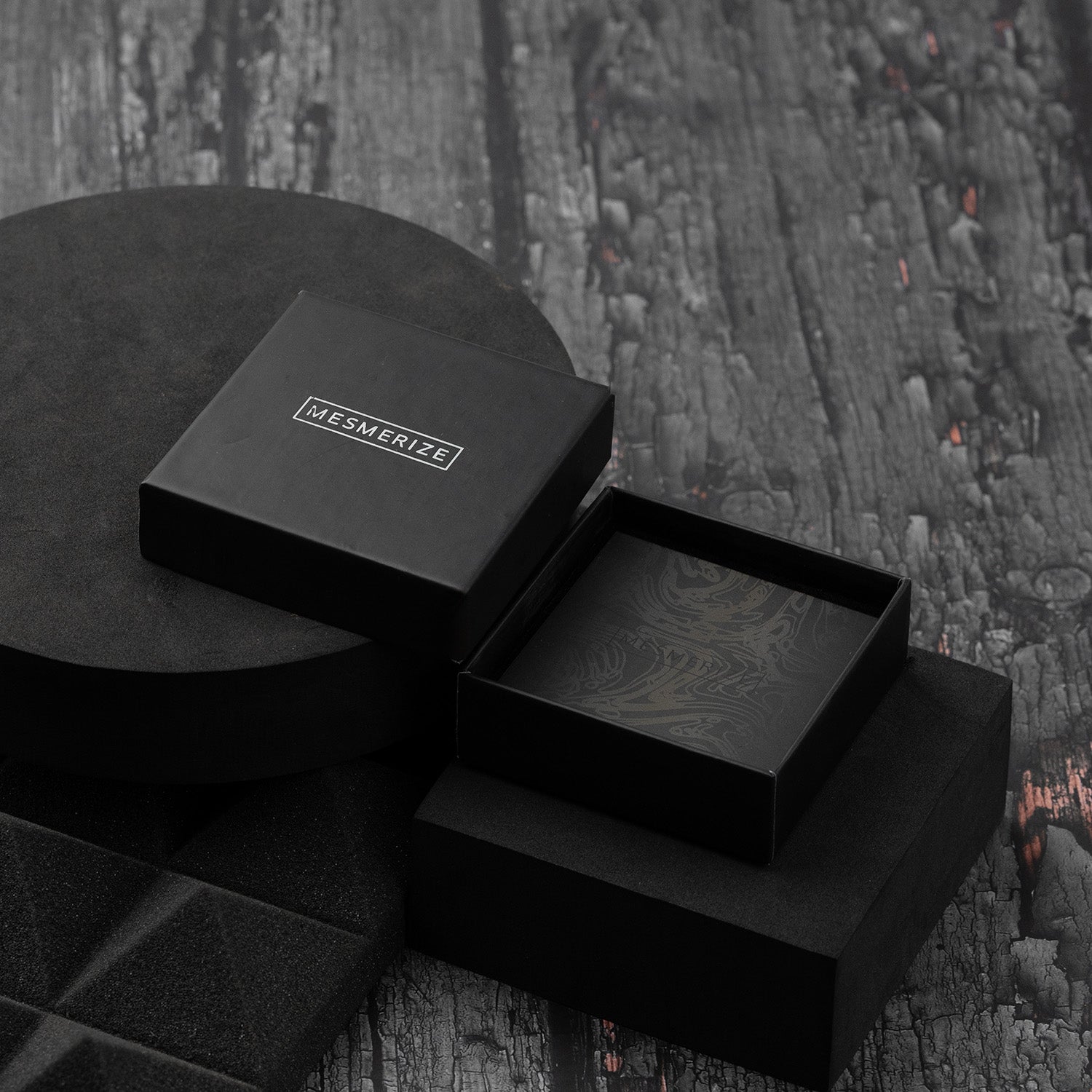 Black Round Stud Earrings