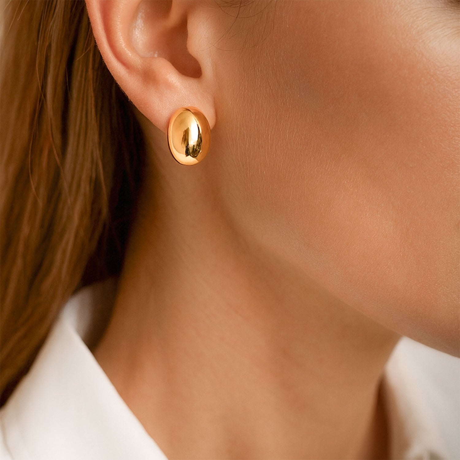 Isla Bud Teardrop 18K Gold Stud Earrings