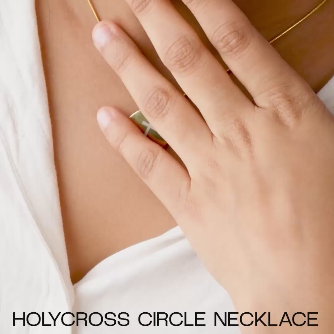 Holycross Circle Necklace Gold